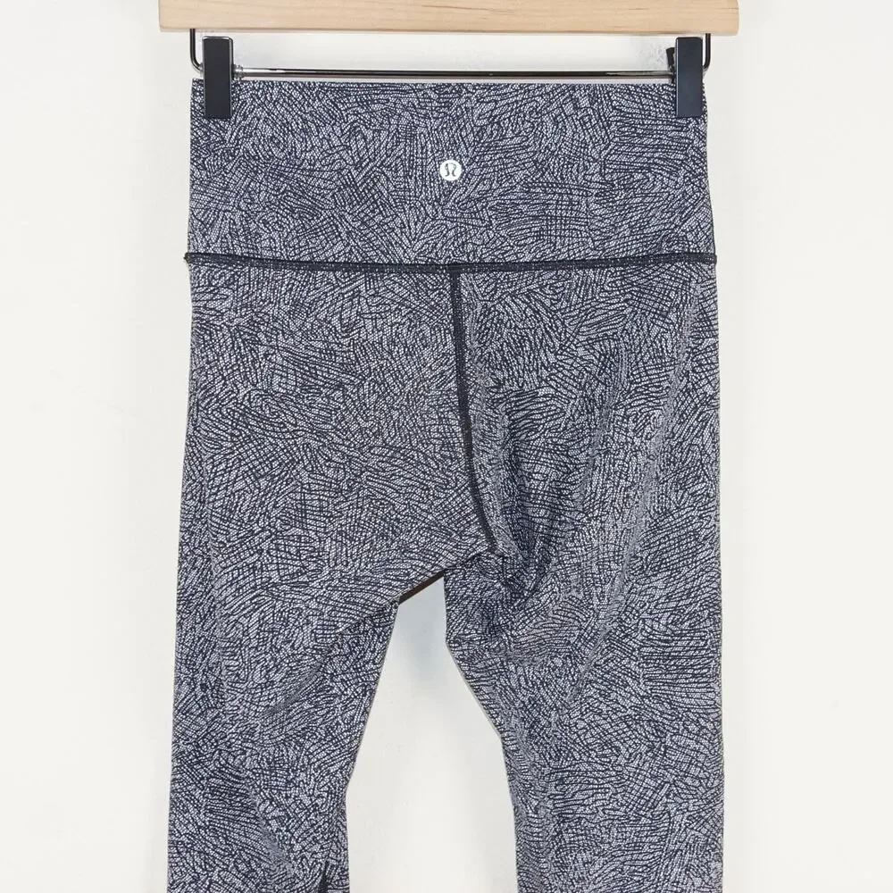 Lululemon Wunder Under High Rise Line Up Black White Ankle Leggings Womens Sz 6